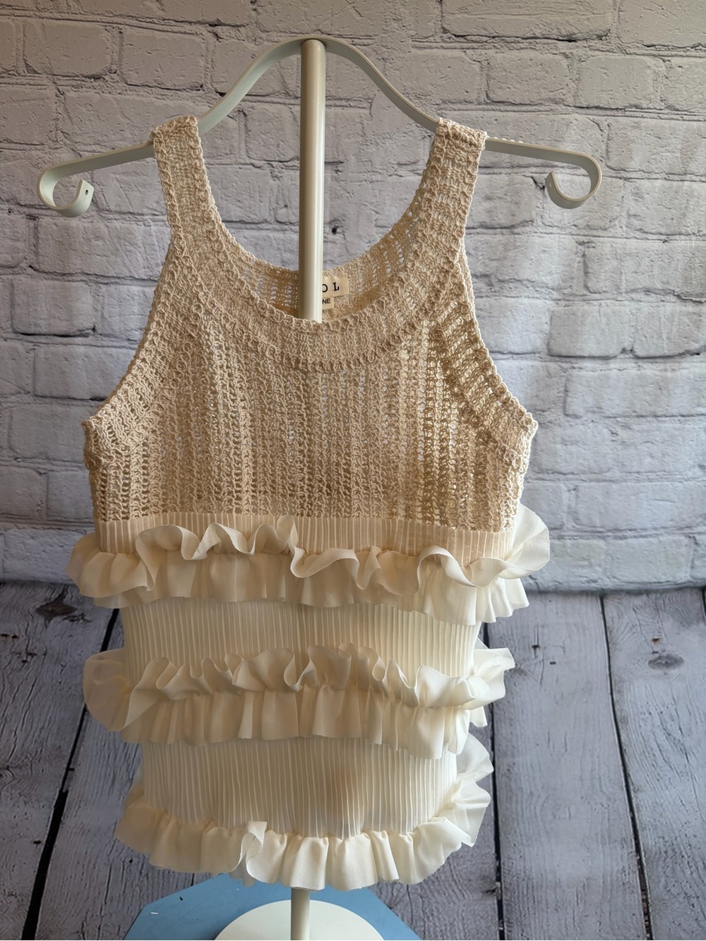 POL Cream Ruffle Knit Camisole - Picture 2 of 7